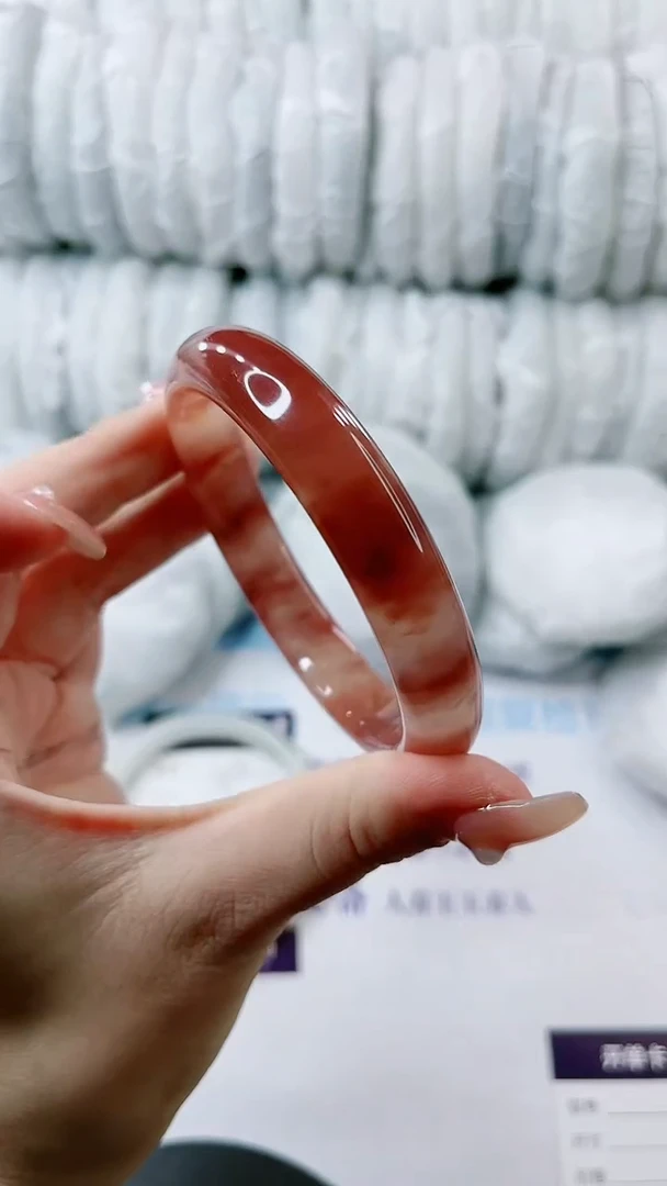 【闪购商品】石英质玉手镯未镶嵌多样性发货B20