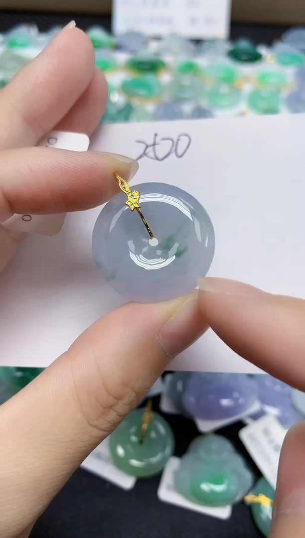 翡翠18K金镶嵌颈饰天然缅甸翡翠A货