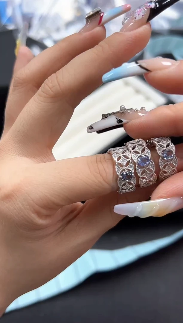 坦桑石戒指银S925镶嵌75d多样性发其一【1个】