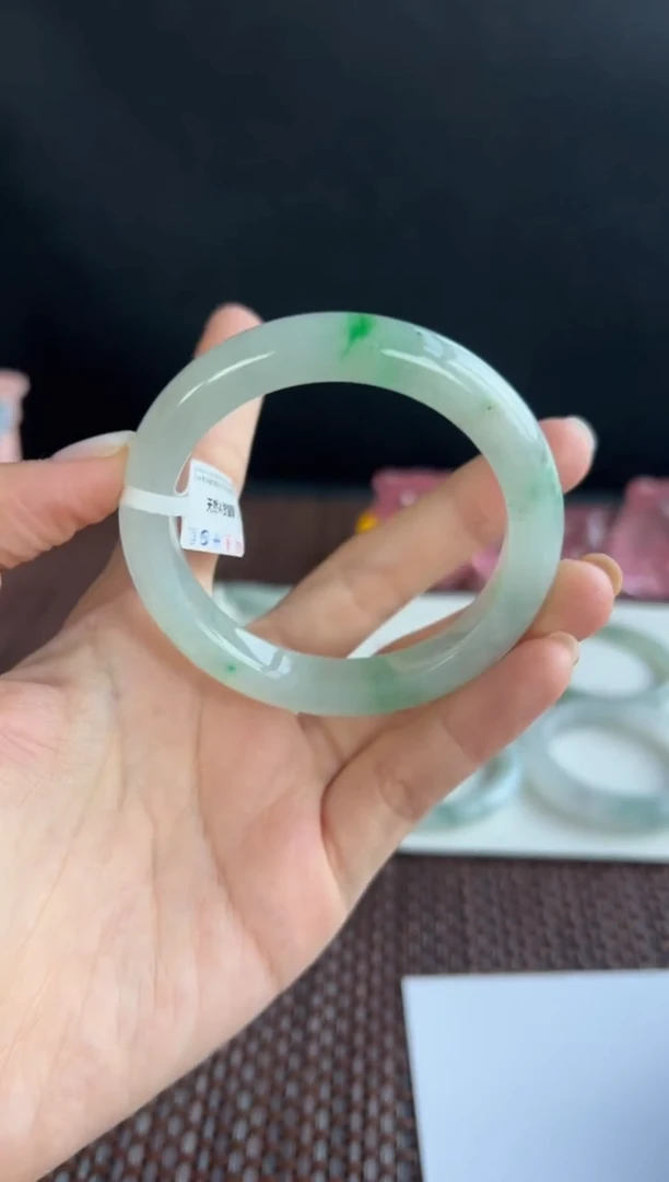 未镶嵌手镯翡翠56号54.2*9.9*8.5