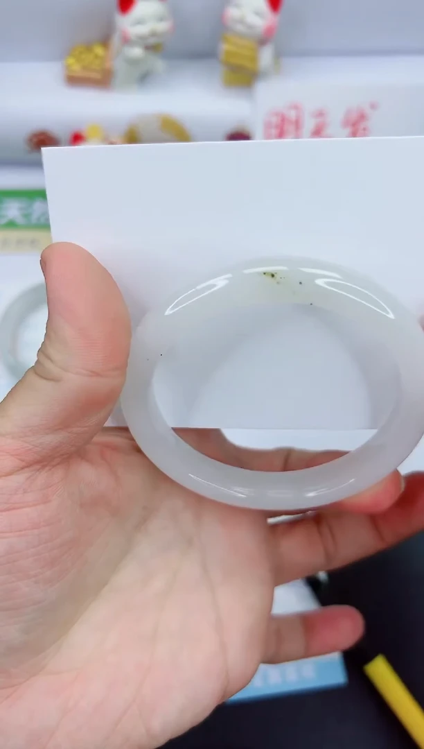 【闪购商品】石英质玉手镯未镶嵌1003-58.6