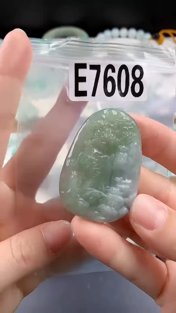 颈饰未镶嵌翡翠颈饰未镶嵌缅甸天然翡翠吊坠