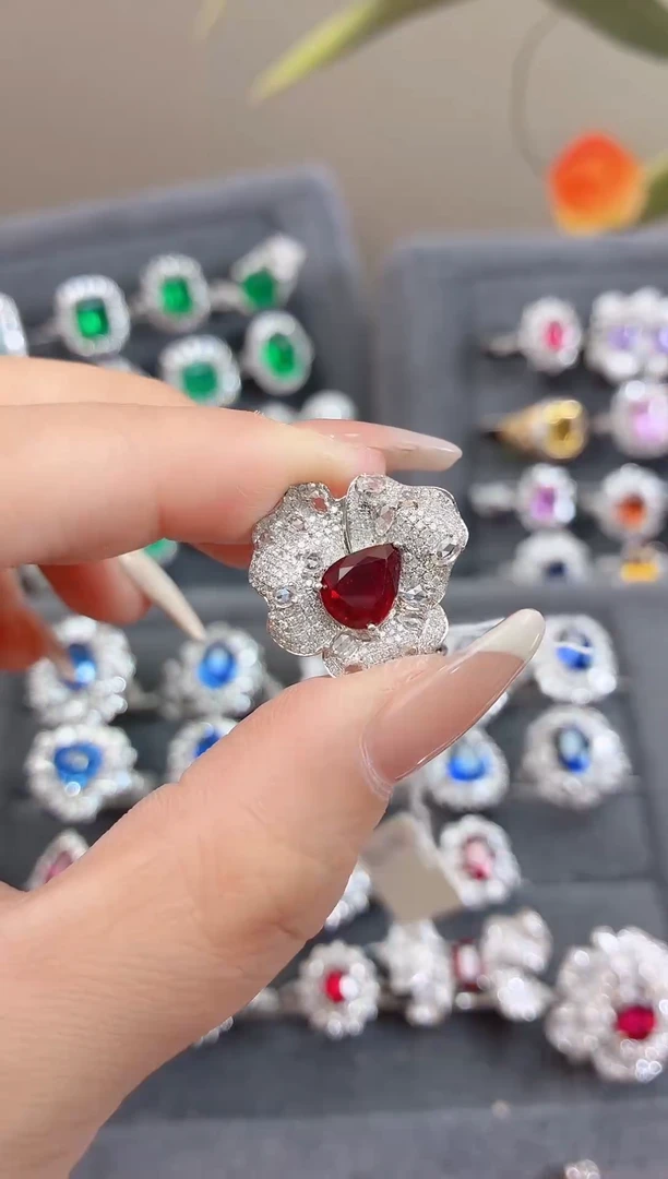 18K金镶嵌戒指红宝石-1.87克拉*无烧