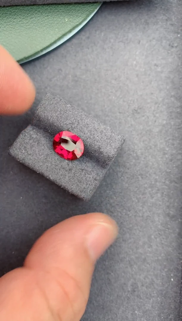 未镶嵌裸石定制碧玺2.2ct 卢比来碧玺 定制