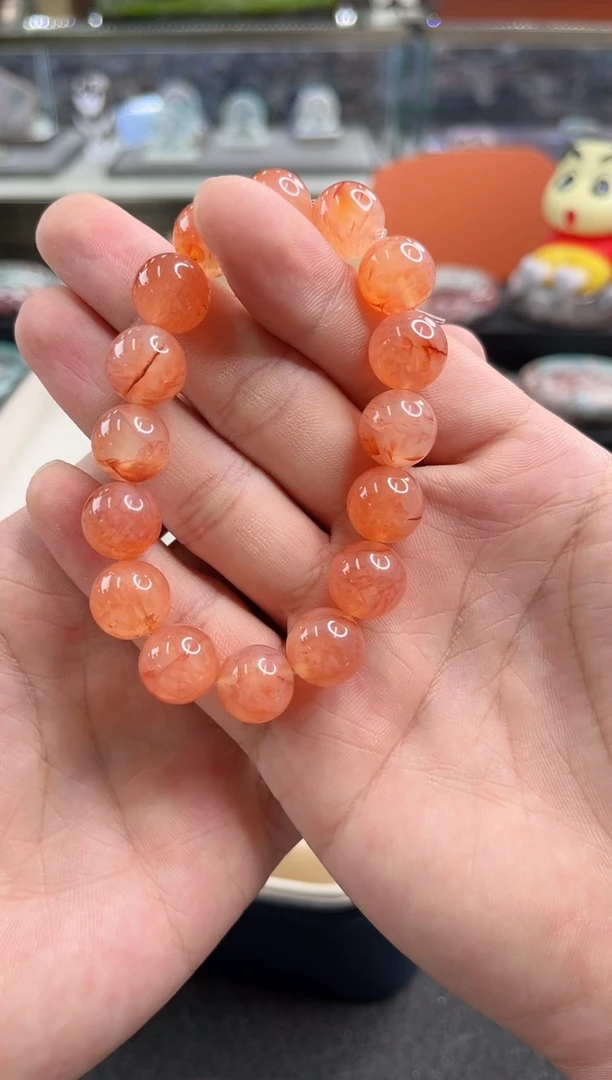 未镶嵌手镯石英质玉龙纹手串（多样性发货）