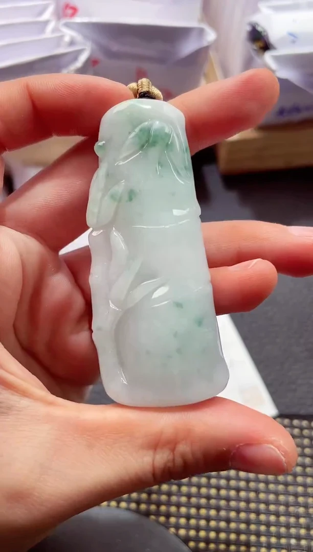 颈饰未镶嵌翡翠8888888