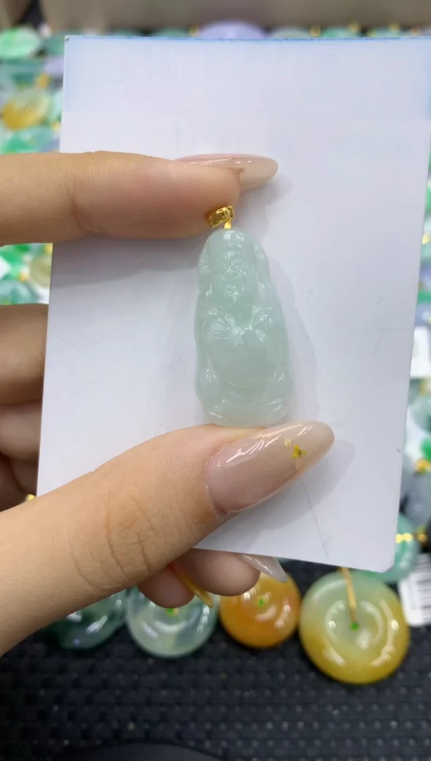 颈饰未镶嵌翡翠天然缅甸翡翠A货