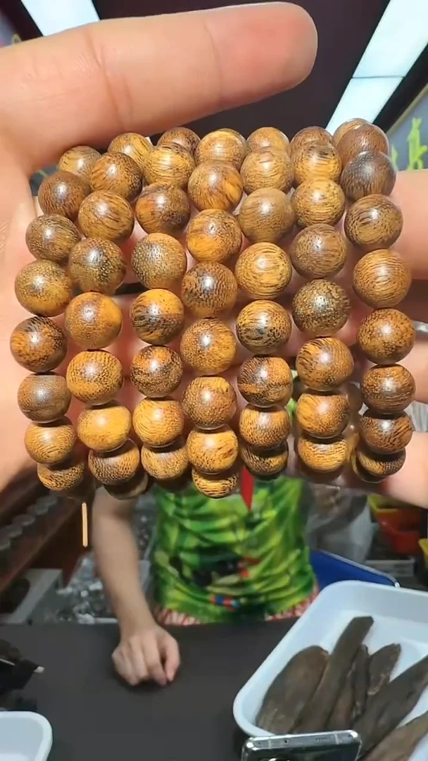 沉香手串6号虎斑菩萨棋单圈1.0多样性发一