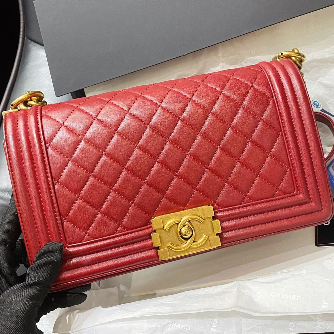 95新 Chanel/香奈儿 红色 中号 leboy红金链条包包/7QH16667