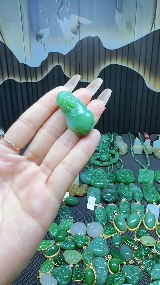 【闪购商品】和田玉挂件未镶嵌1