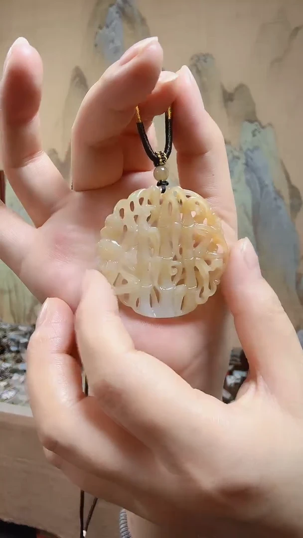 【闪购商品】和田玉未镶嵌颈饰.