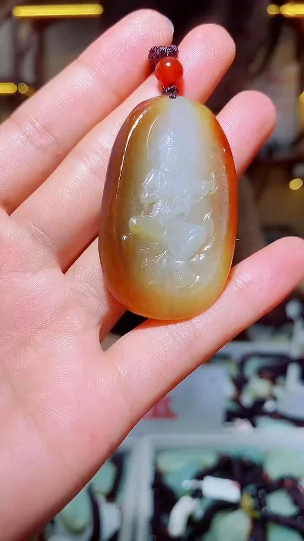 和田玉未镶嵌颈饰1