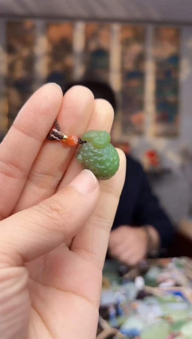 【闪购商品】和田玉挂件未镶嵌拍一发一