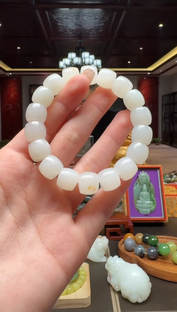 未镶嵌和田玉挂件zl12