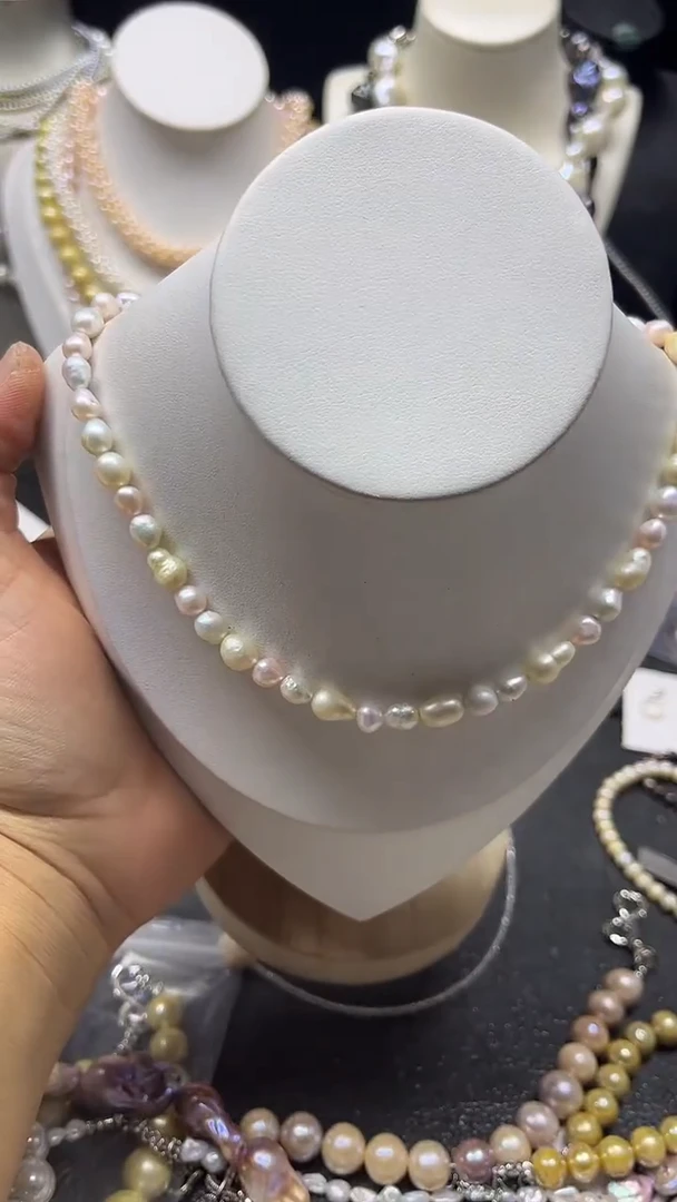 颈饰未镶嵌淡水珍珠多人