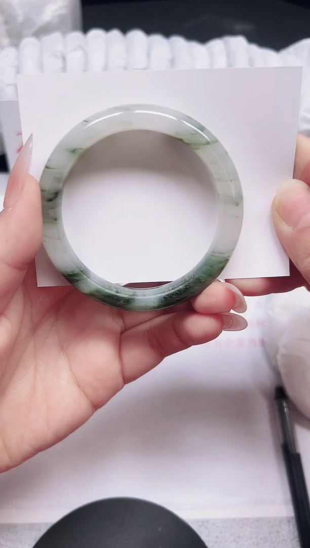 未镶嵌手镯石英质玉16-52.6