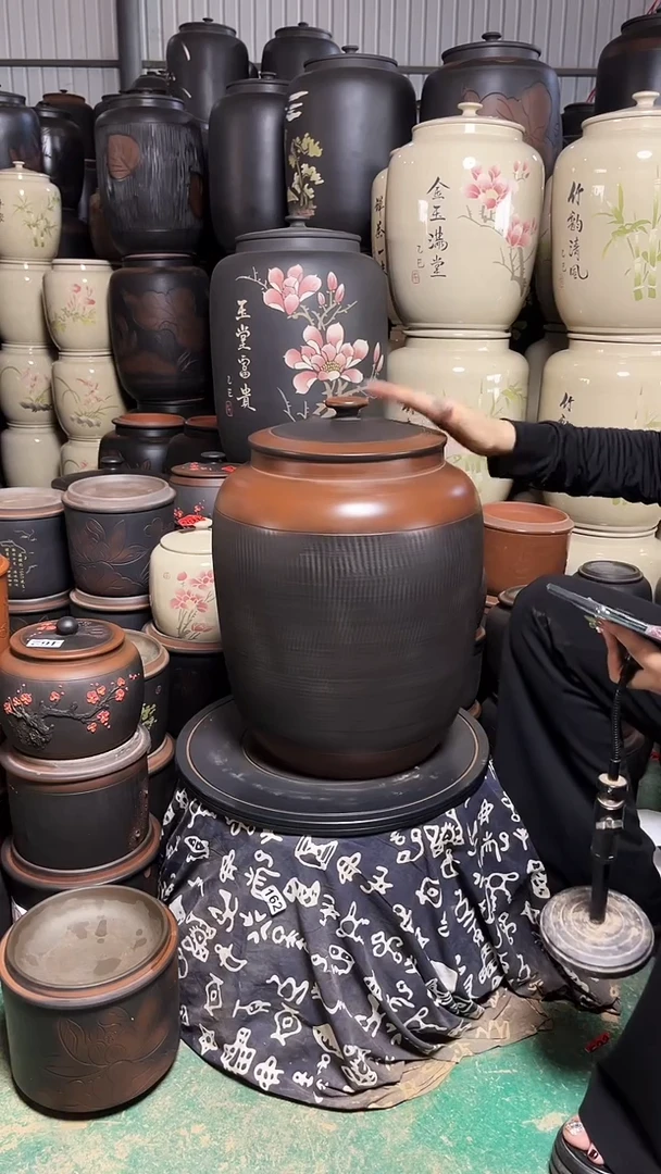罐瑕疵茶缸高44cm 跳叨 469