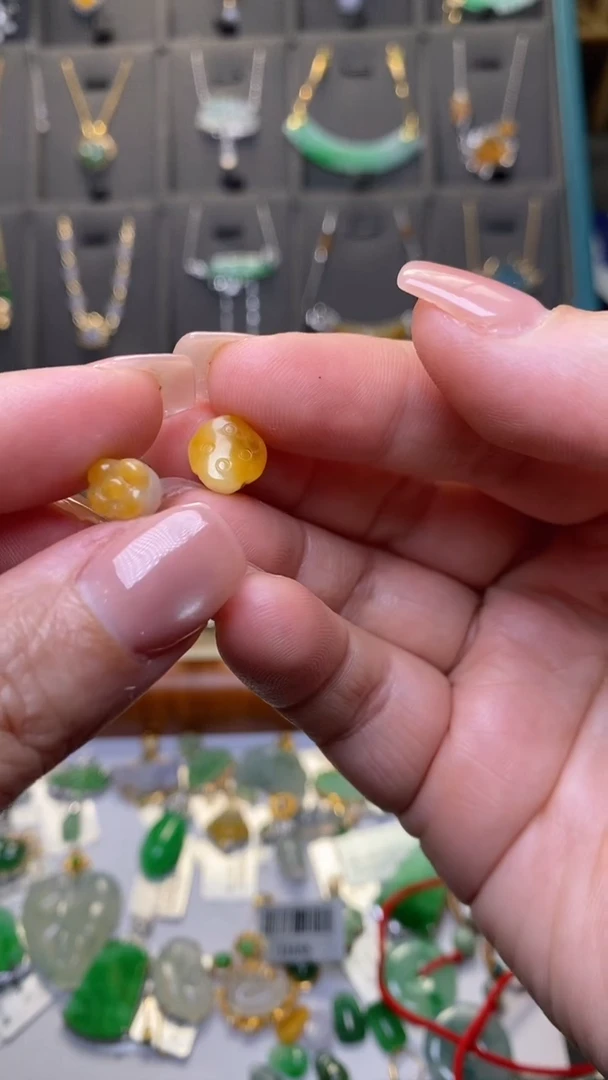 颈饰未镶嵌翡翠净货37532