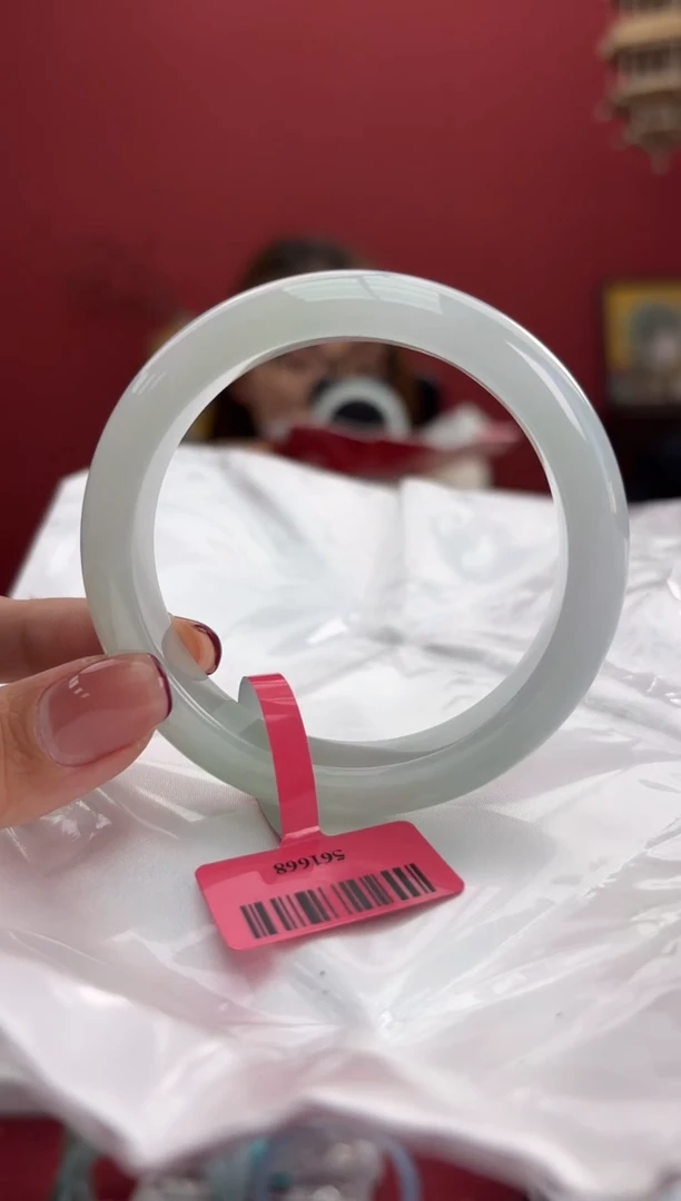 【闪购商品】翡翠手镯未镶嵌7手镯