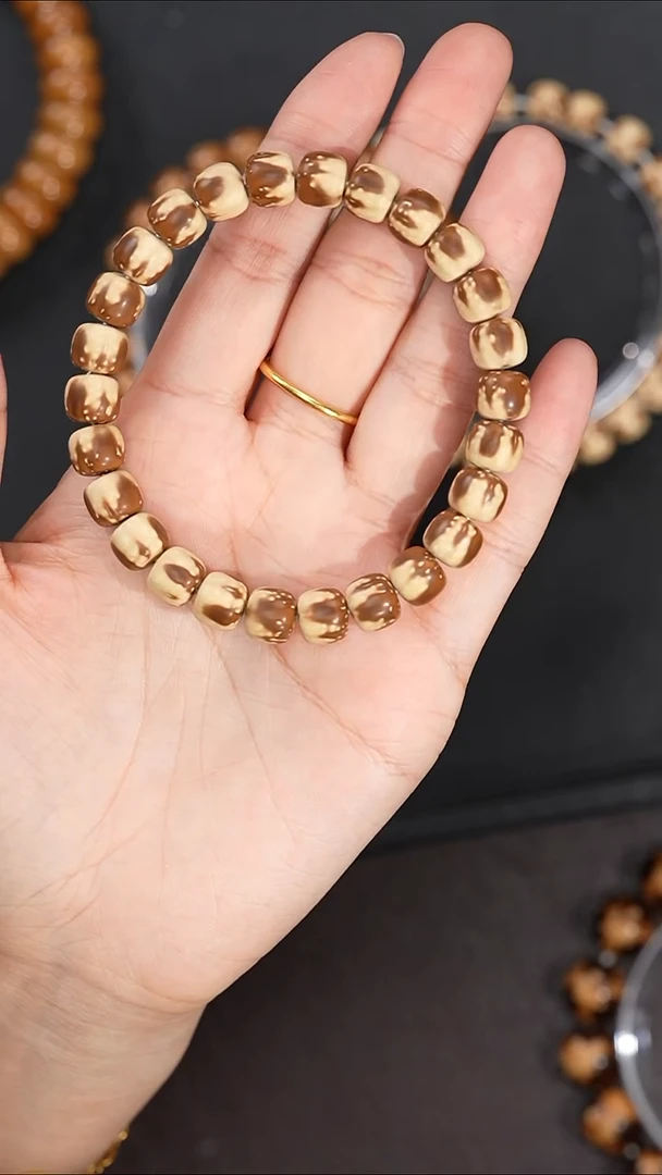 手串紫金鼠8.8mm花皮实心鼠