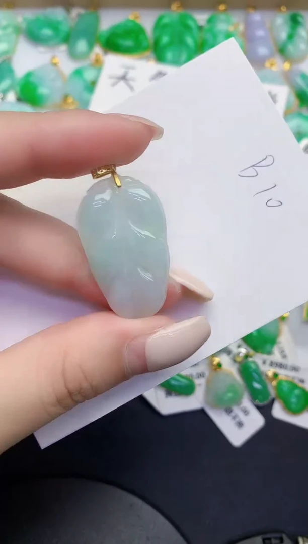颈饰未镶嵌翡翠缅甸天然翡翠A货