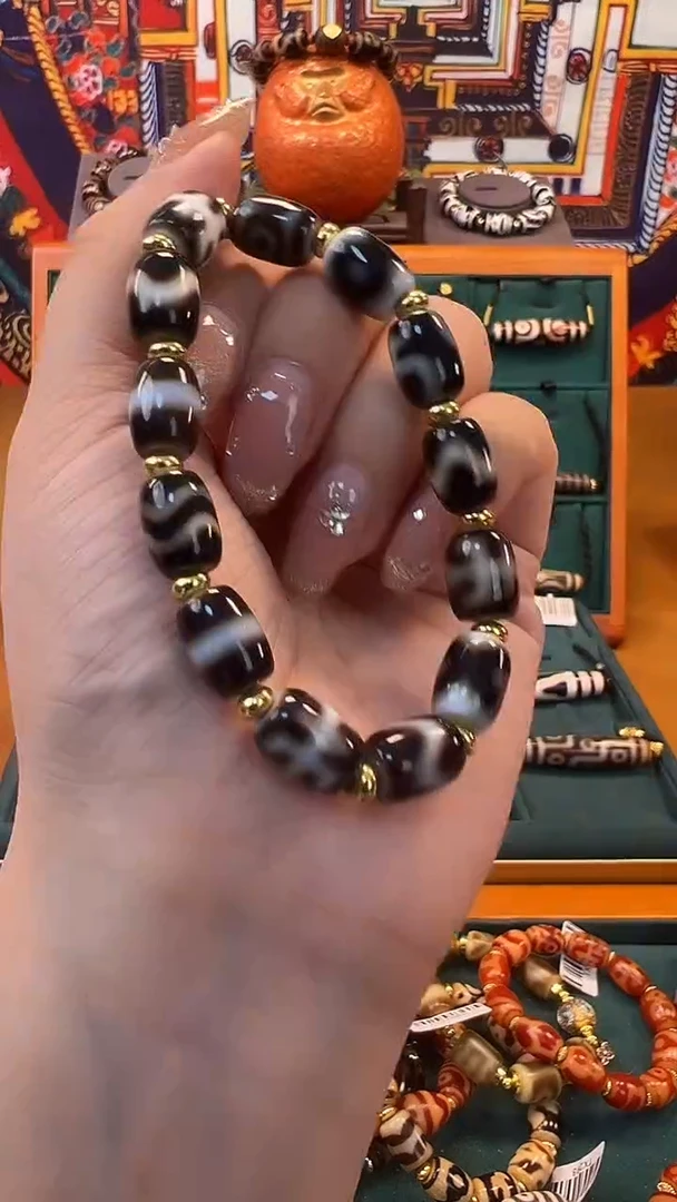 玛瑙/玉髓（覆膜）颈饰合金51.(微瑕)