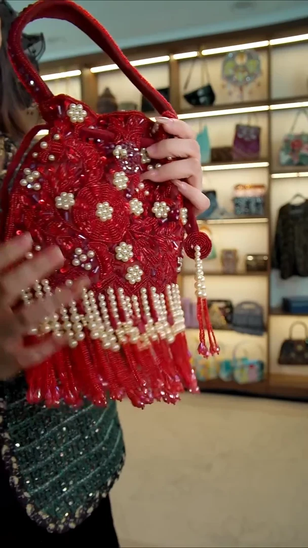 织物Fjss-666百格汇手工串珠包