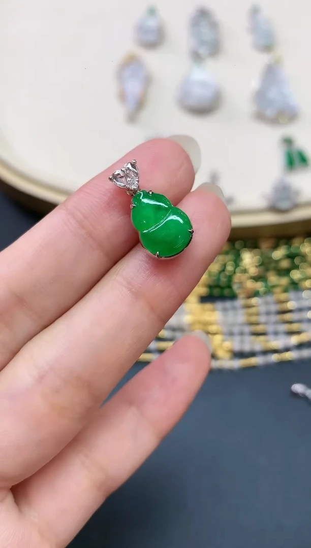 翡翠18K金镶嵌吊坠(不含链)A069|7980