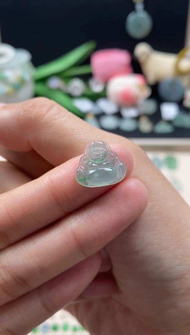 【闪购商品】翡翠颈饰未镶嵌翡翠飘花佛公