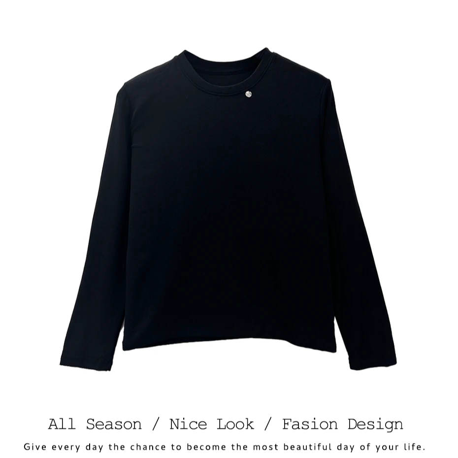 107      时尚黑色短款百搭舒适修身圆领套头长袖      款号#3000