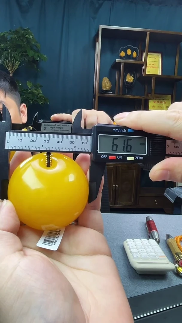 未镶嵌吊坠(赠链)琥珀蜜蜡公主扣