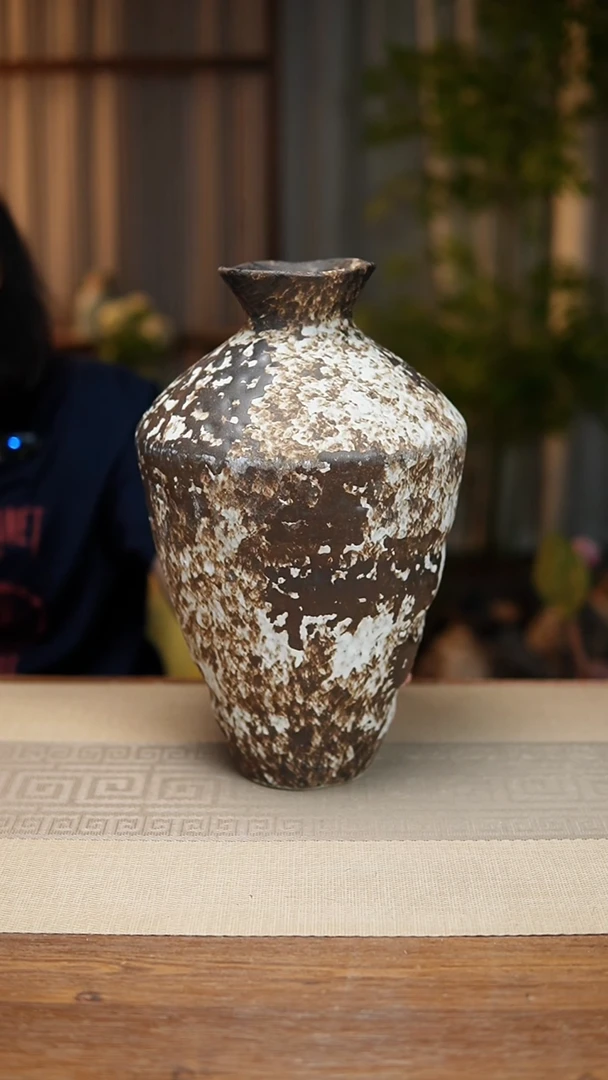 异形花器诧寂黑高脚