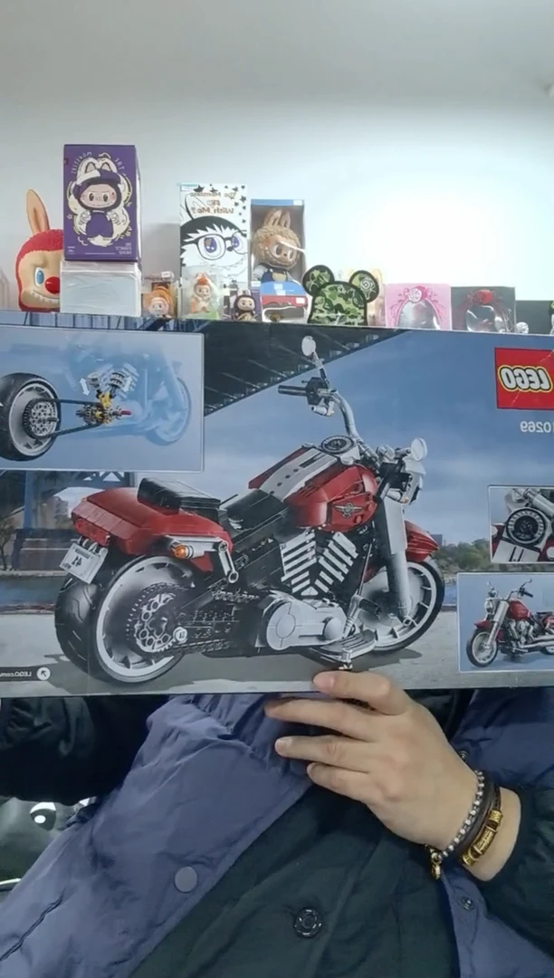 动态1乐高摩托车一个