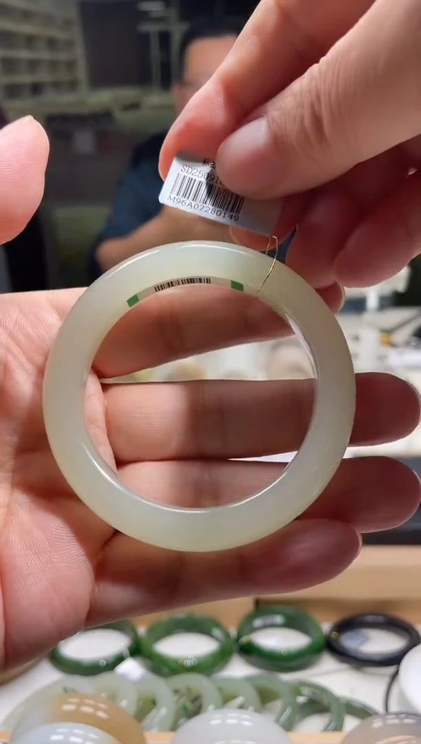 未镶嵌手镯和田玉54-55圈口 0149