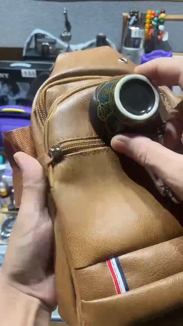 瓷片闪购商品 如图所示