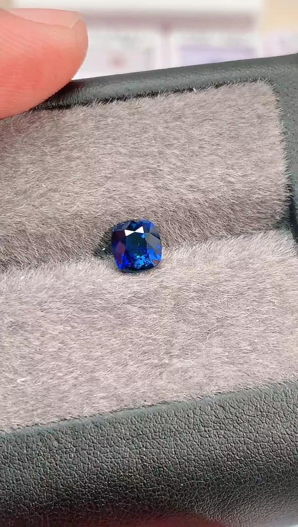 裸石蓝宝石1.54-5000天然蓝宝石