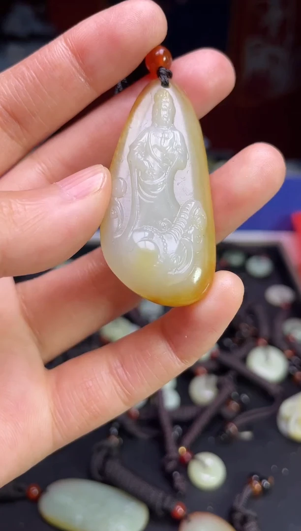 颈饰未镶嵌和田玉1231