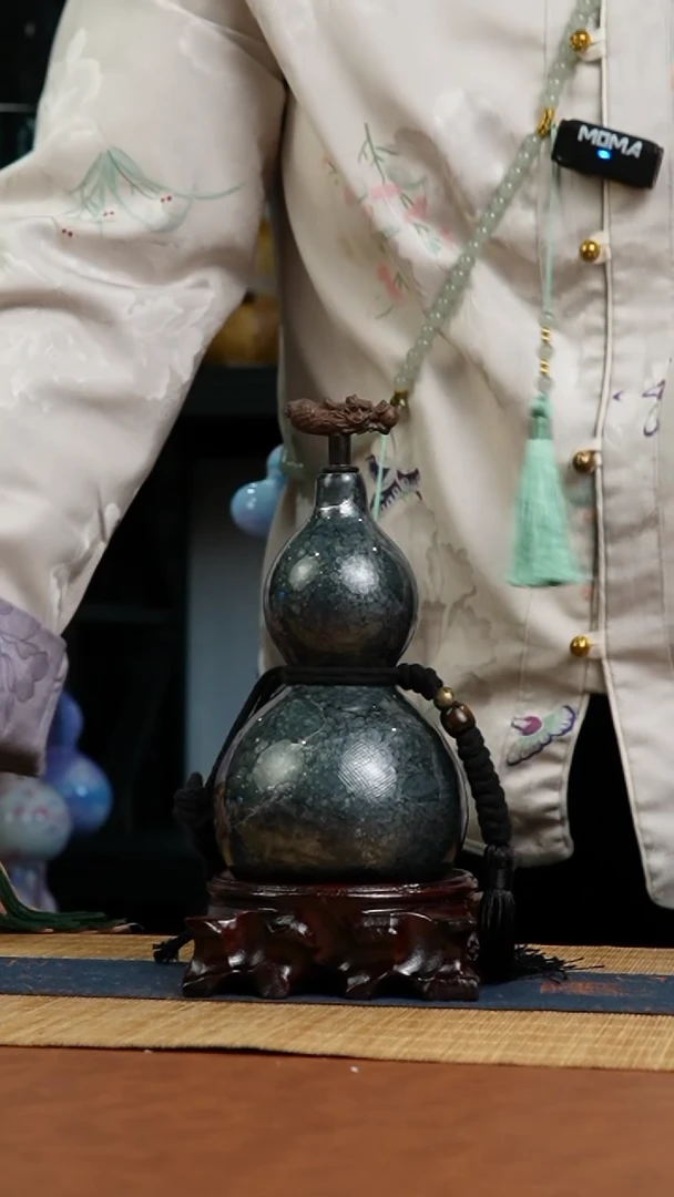 038号 天然热水酒葫芦 一物一拍（有瑕介意勿拍）