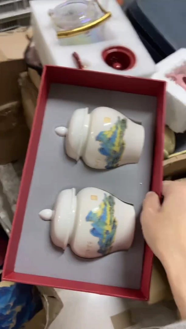 杯无运费险有瑕疵的摄影的产品有使用过的痕迹有点脏介意勿拍