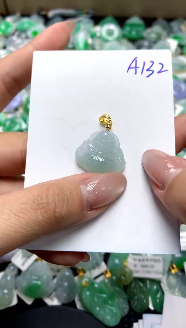 【闪购商品】翡翠颈饰合金111111111