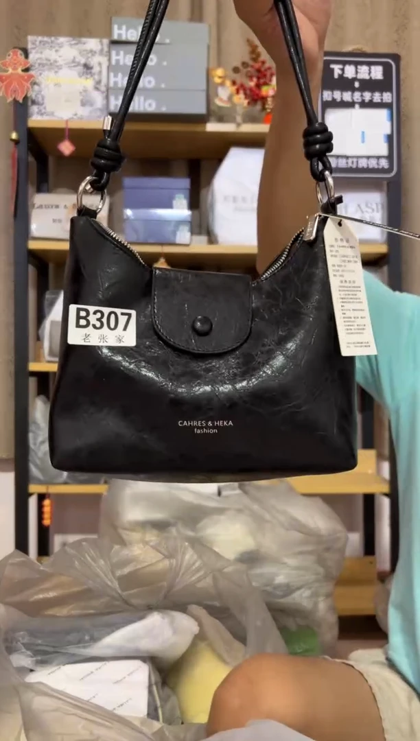小牛剖层皮革老张家女包307