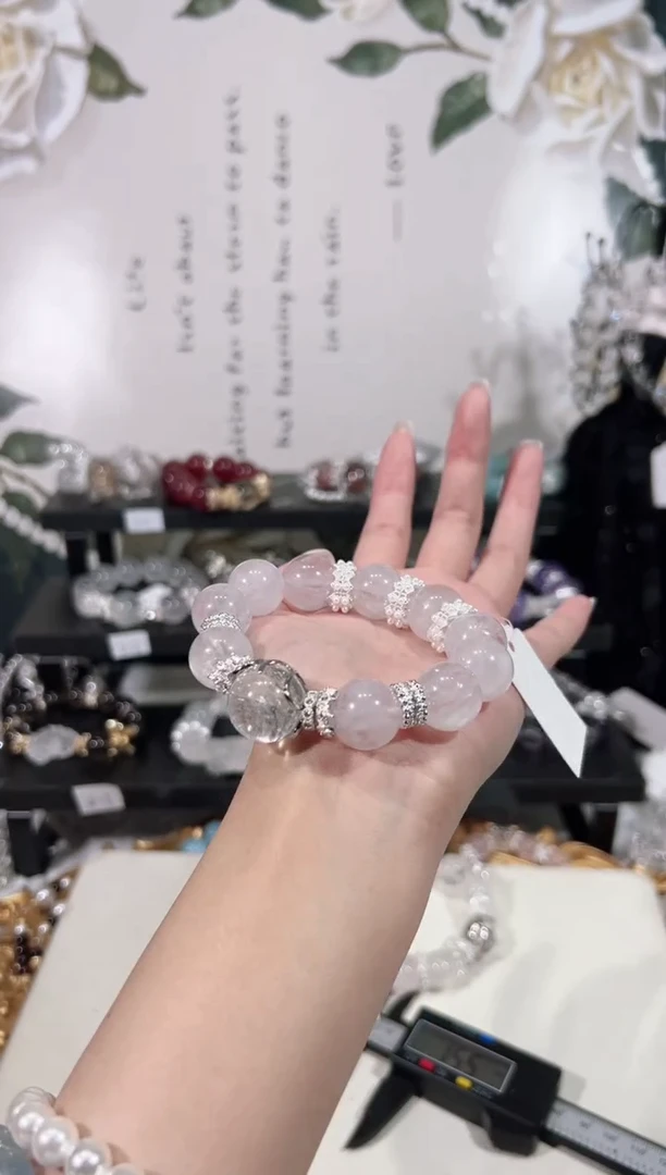【闪购商品】水晶手链未镶嵌天然水晶默认微瑕 多样性发货发其一