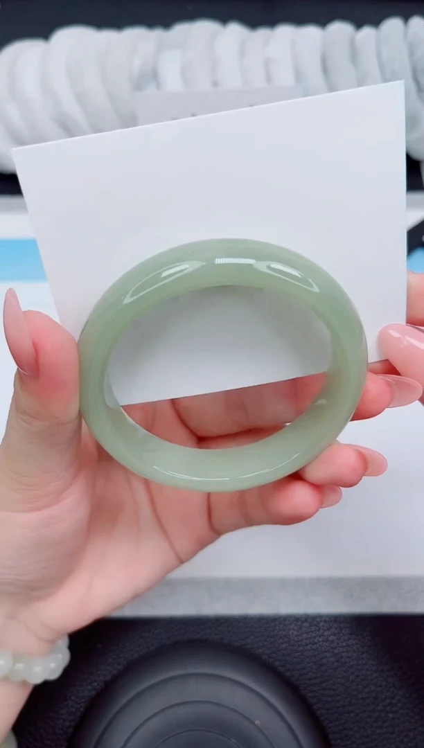 石英质玉手镯未镶嵌15-58.6