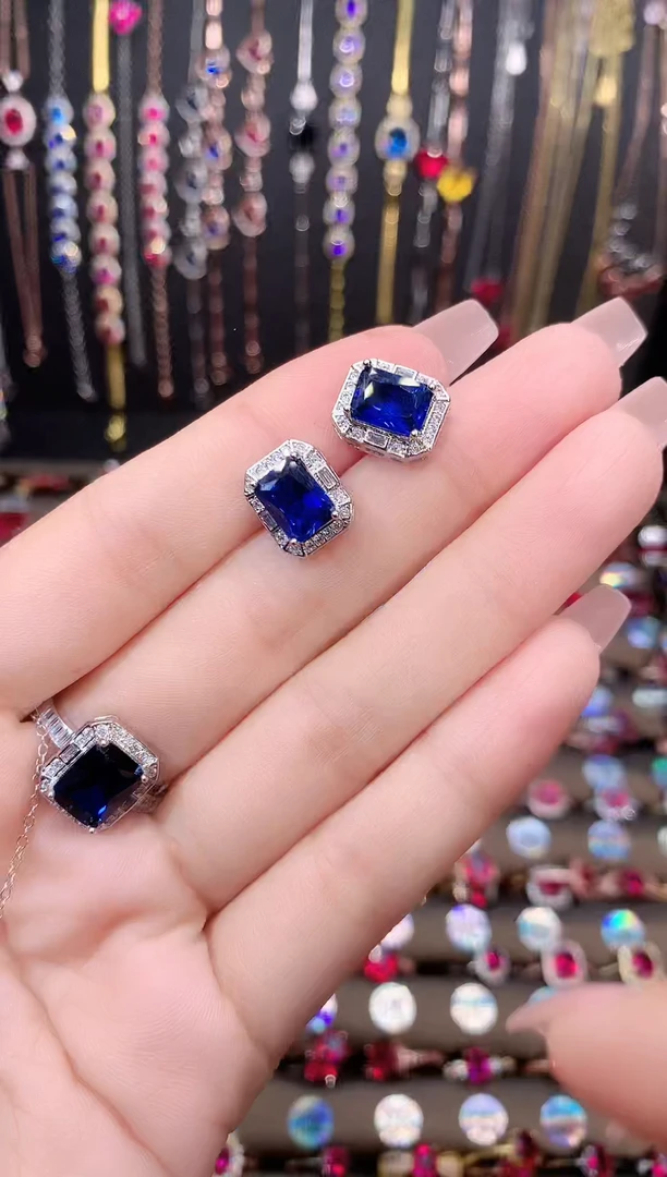 蓝宝石耳饰银S925镶嵌银