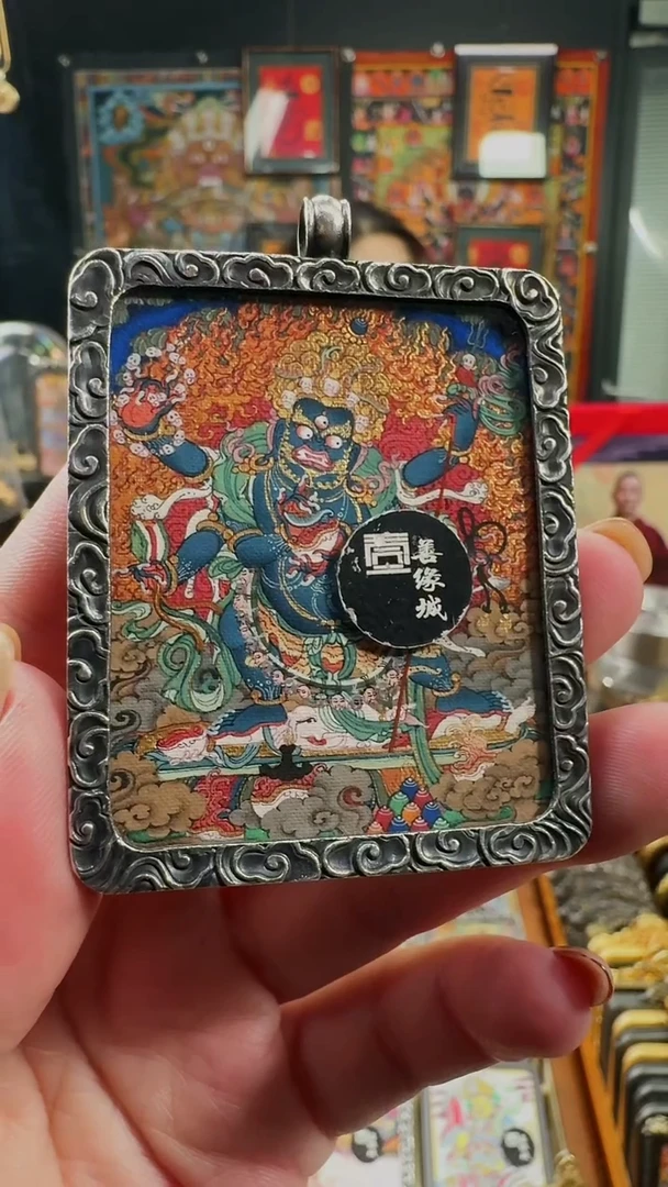 吊坠壹善缘城手绘唐卡黑六臂