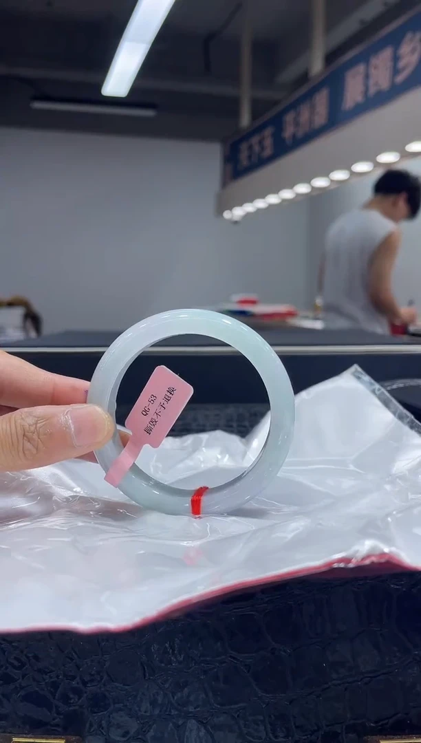 未镶嵌手镯翡翠7 5253