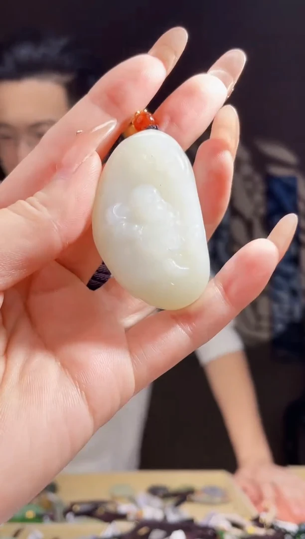 【闪购商品】和田玉颈饰未镶嵌拍一发一