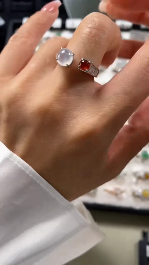 【闪购商品】翡翠戒指银S925镶嵌8572