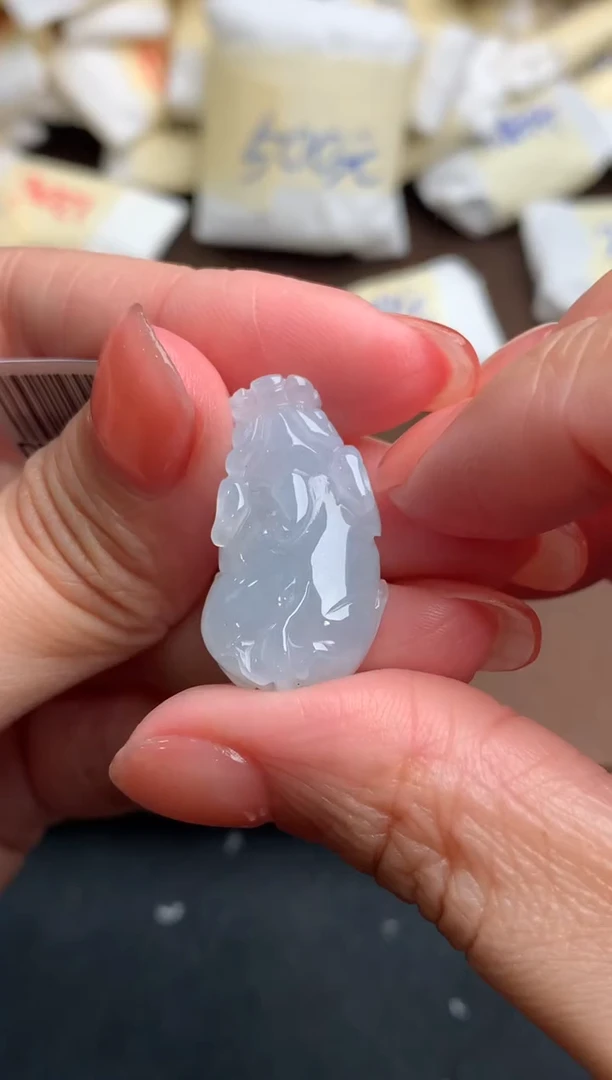 未镶嵌挂件翡翠一