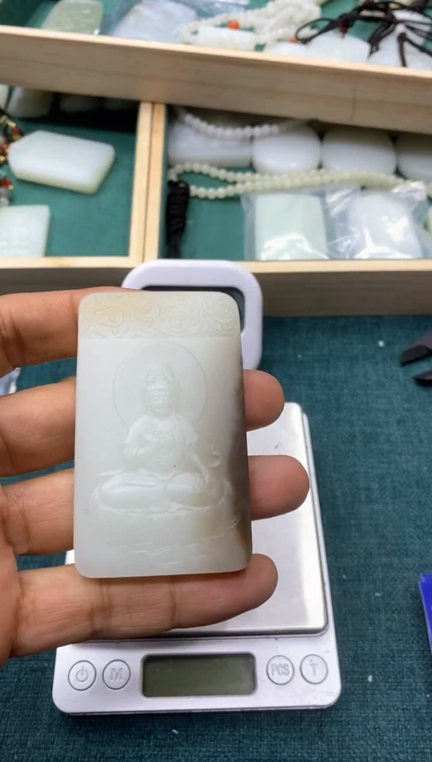 【闪购商品】定制和田玉精品挂件